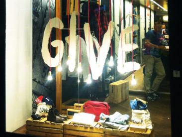 Levis