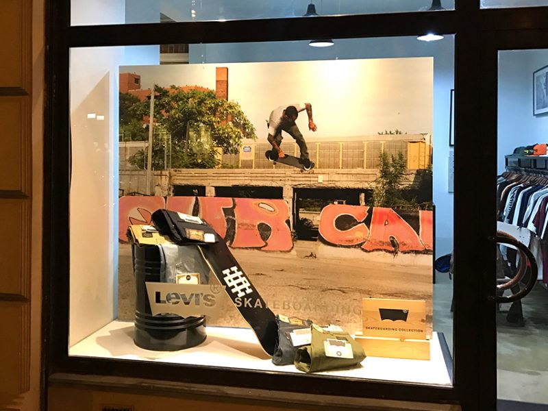 Levi's